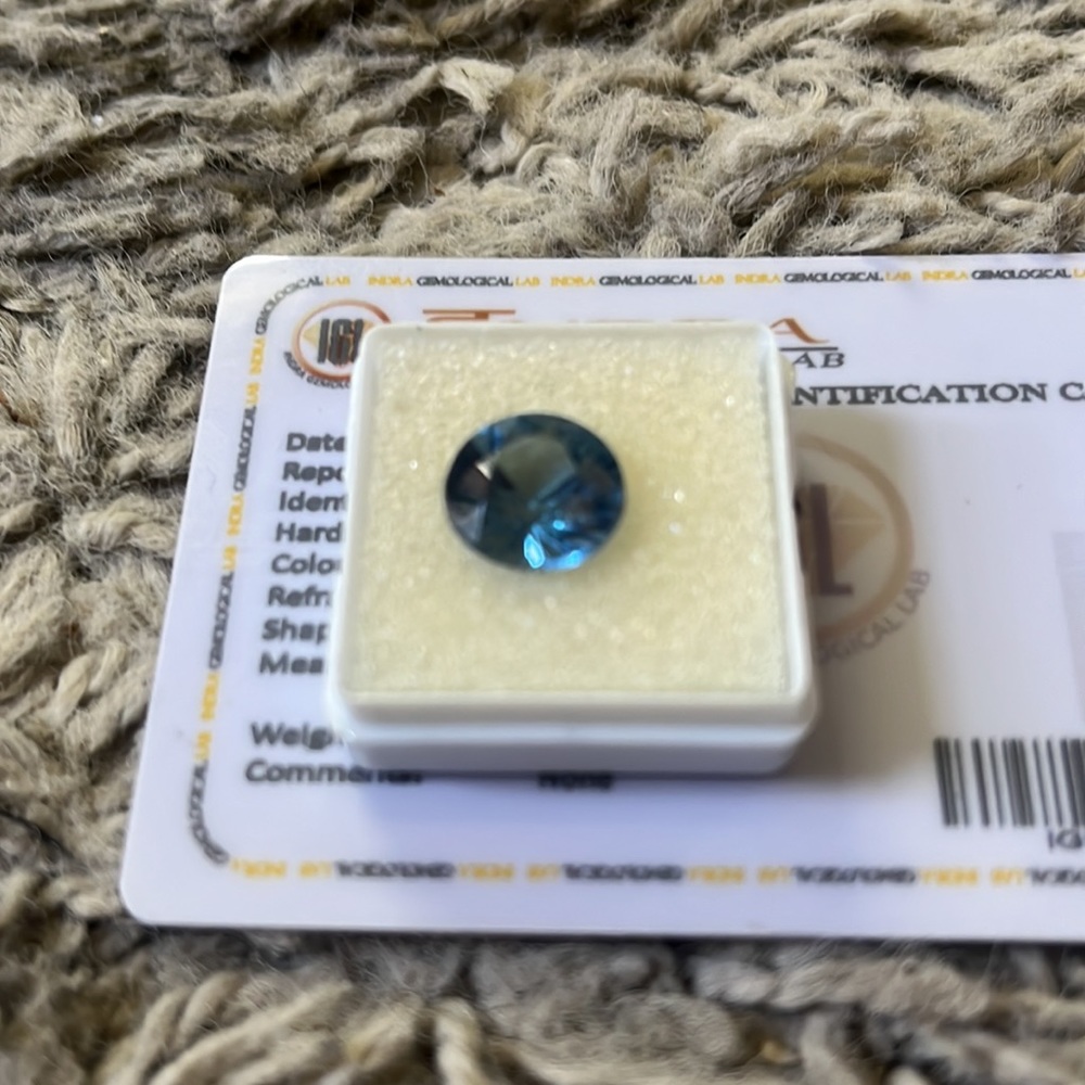 Gem Stone - Picture 2 of 3